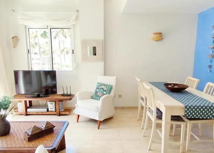 Flamingo By Costa Apartment