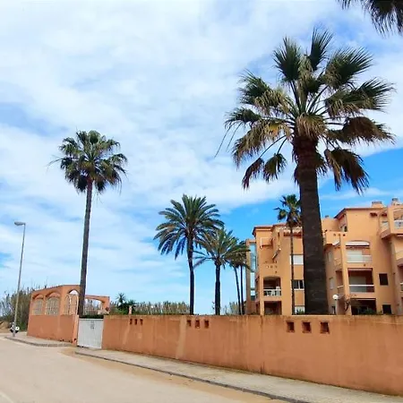 Flamingo By Costa Apartment